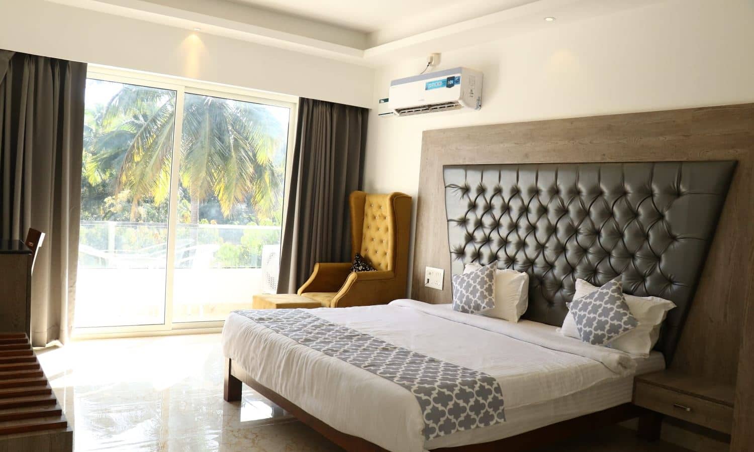 rooms-superior-ac