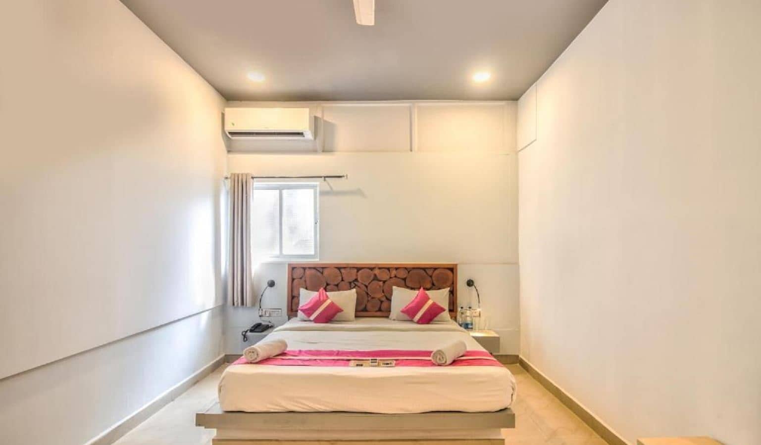 rooms-deluxe-ac