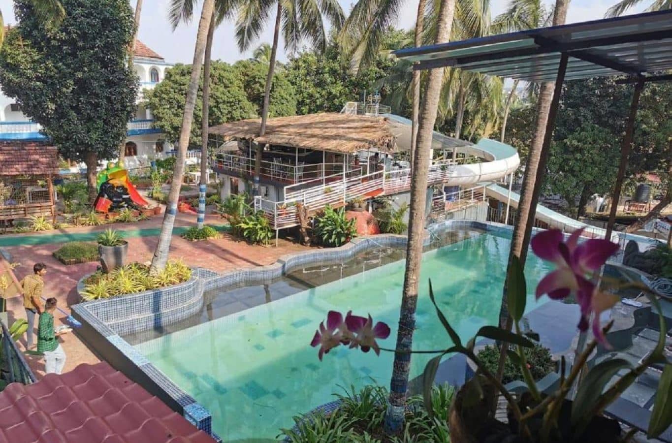 pools-outdoor-pool