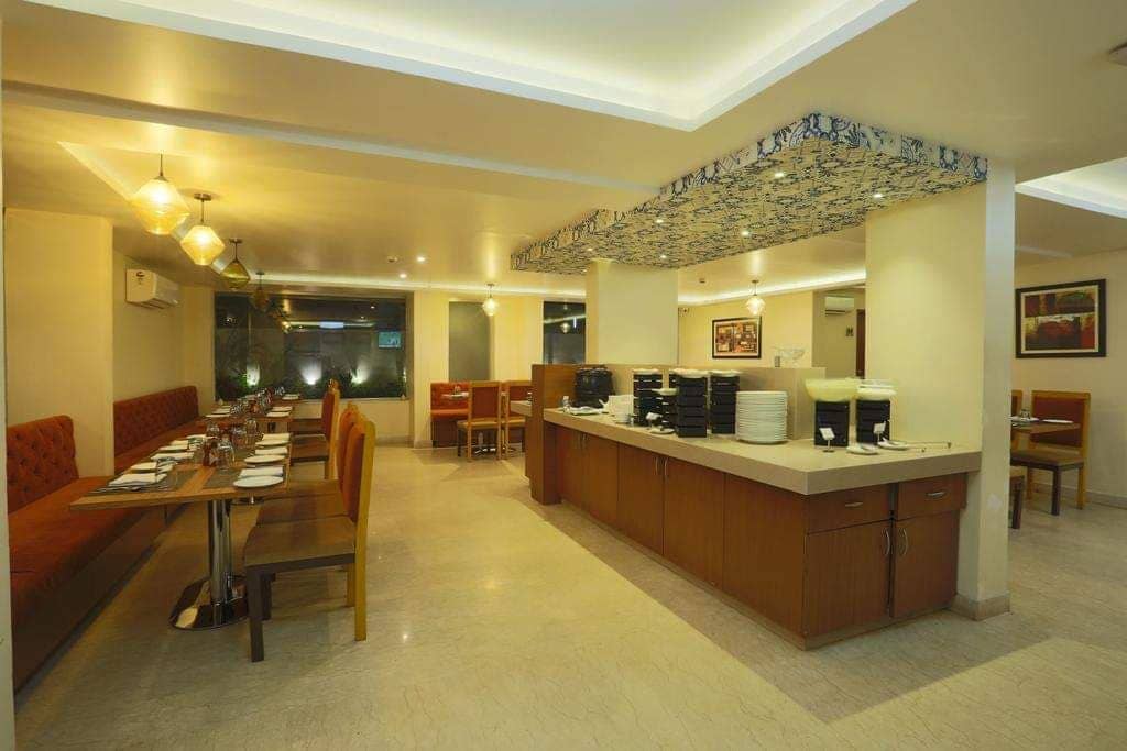 restaurants-restaurants