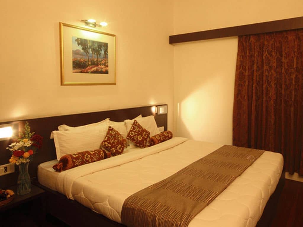 rooms-deluxe-suite