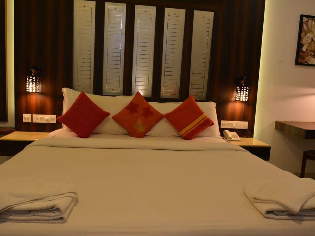 rooms-deluxe-ac