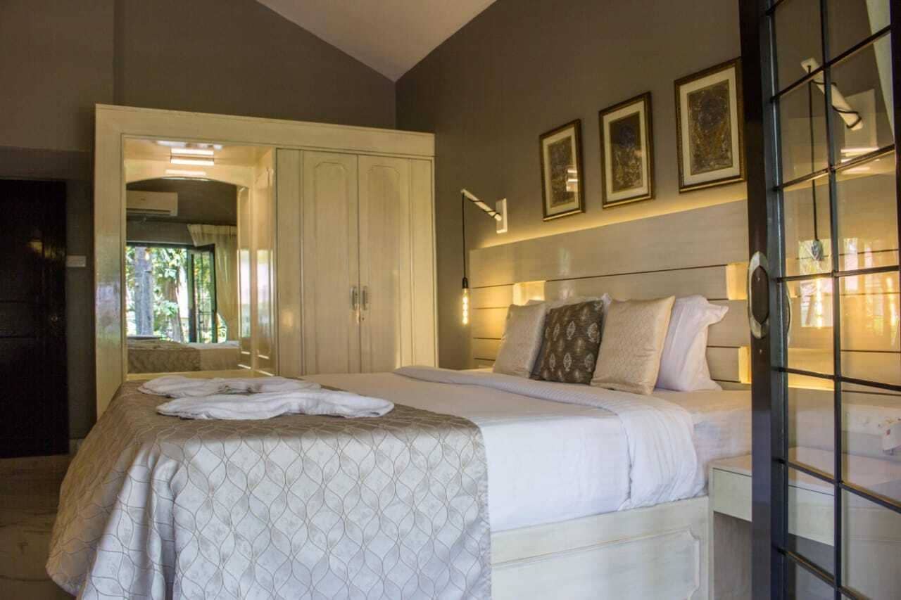 rooms-4-bedroom-side-villas