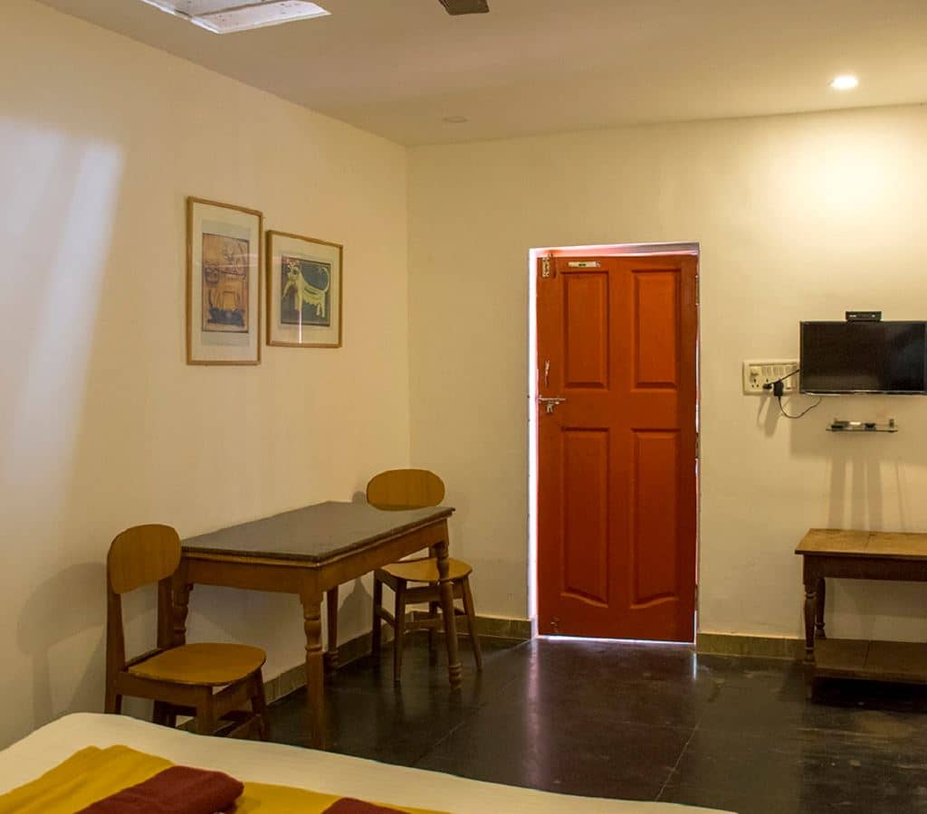 rooms-deluxe-room