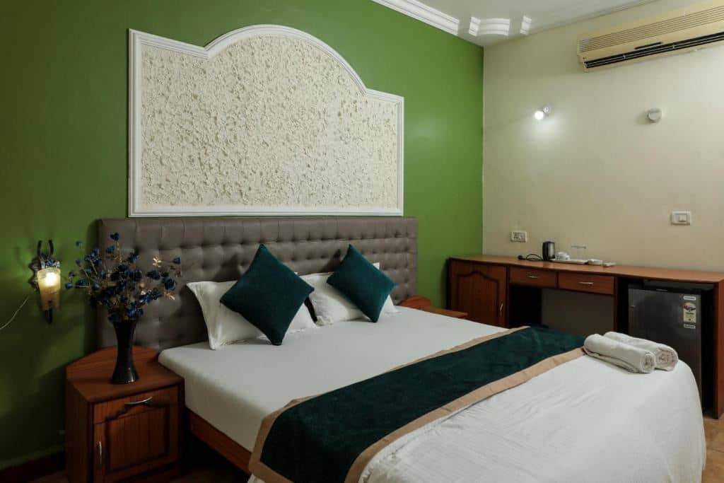rooms-deluxe-ac