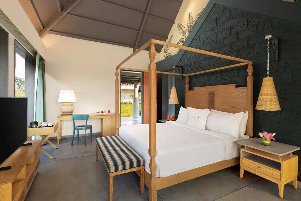 rooms-cottage-room-with-private-pool