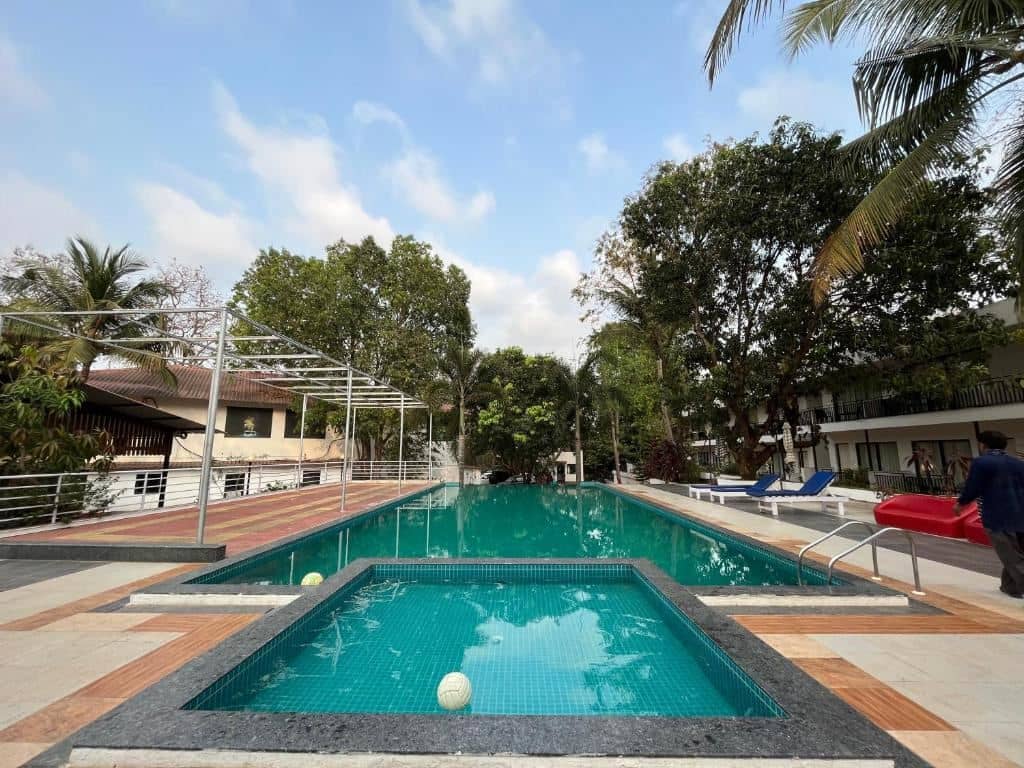 pools-pools