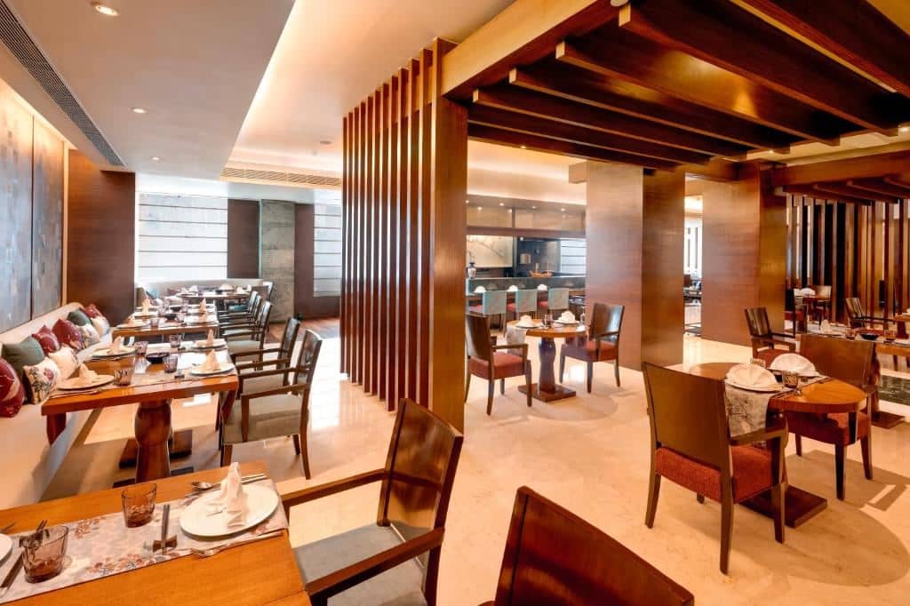 restaurants-restaurants