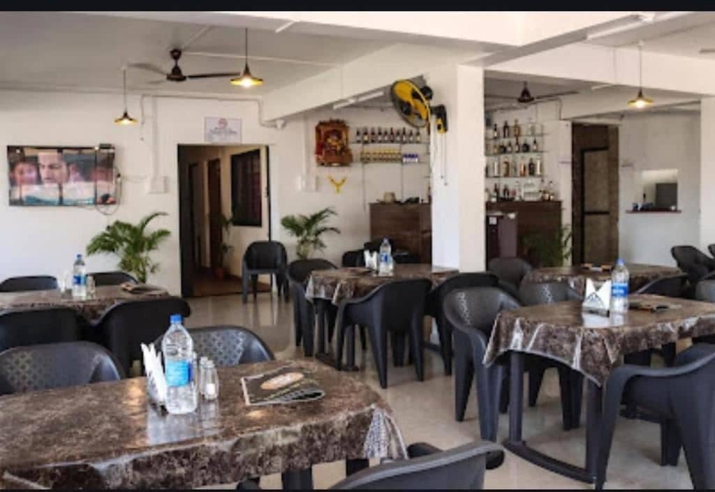 restaurants-restaurants