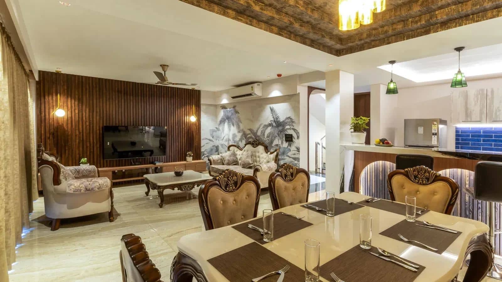 rooms-luxury-villa