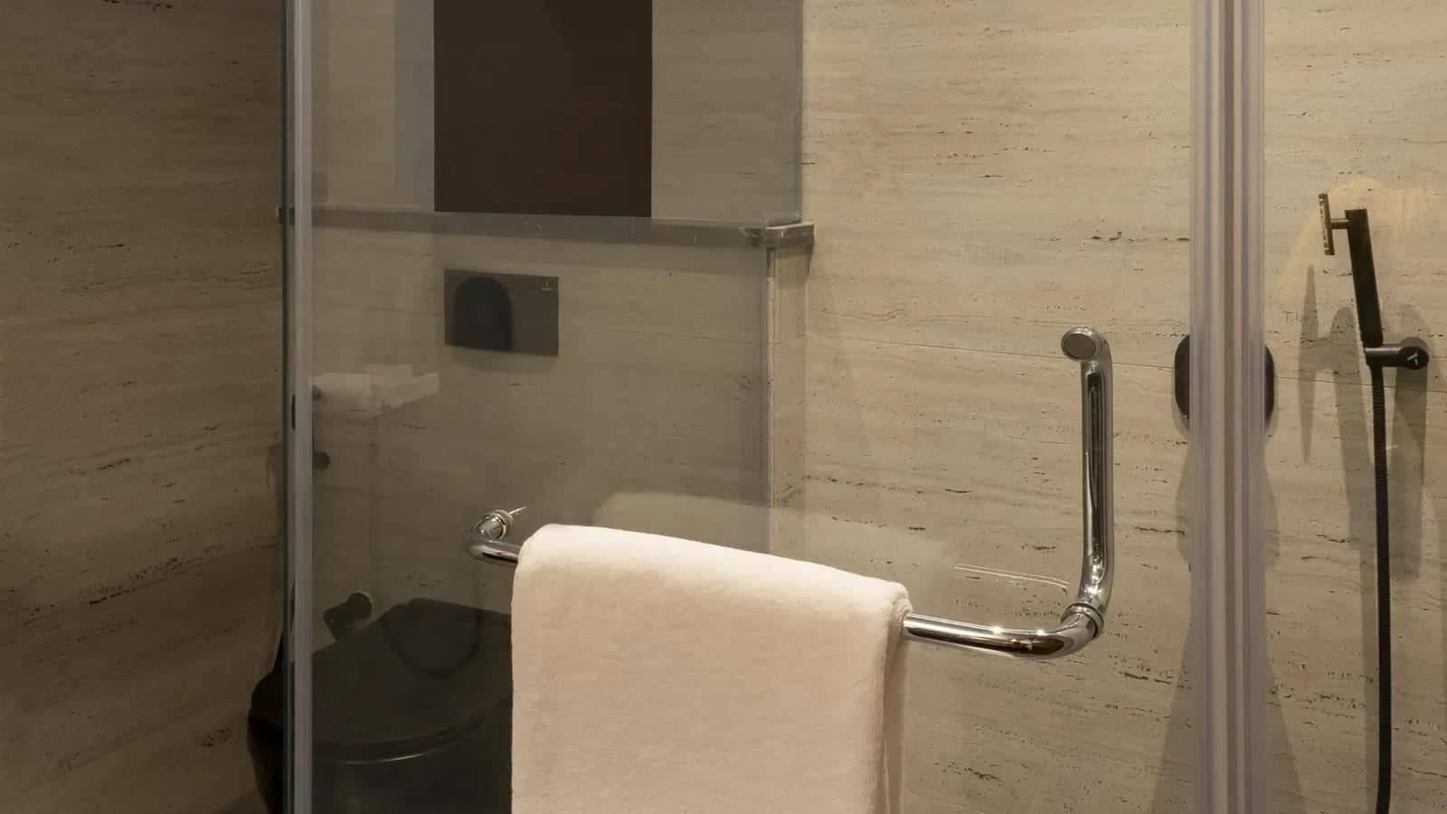 rooms-luxury-villa