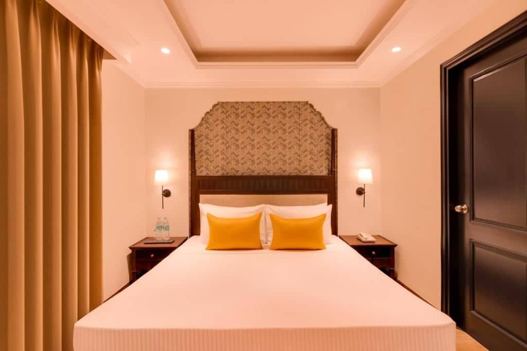 rooms-superior-room