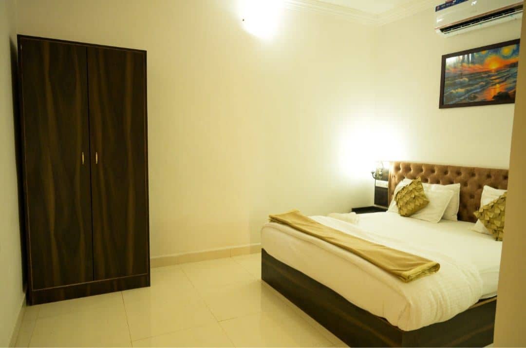 rooms-deluxe-ac
