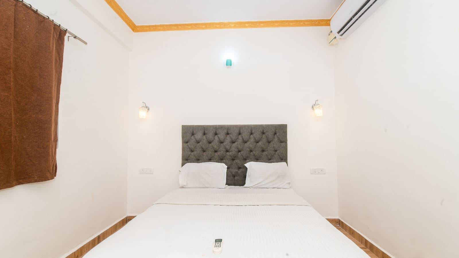 rooms-deluxe-ac