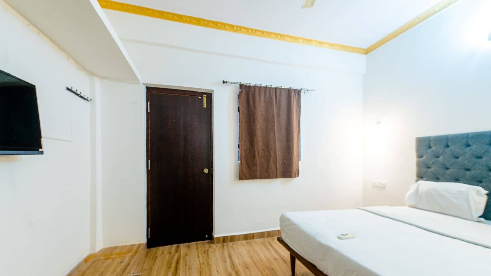 rooms-deluxe-ac