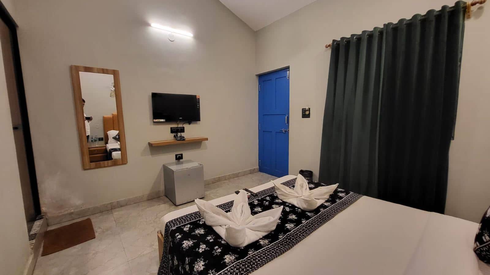 rooms-deluxe-ac