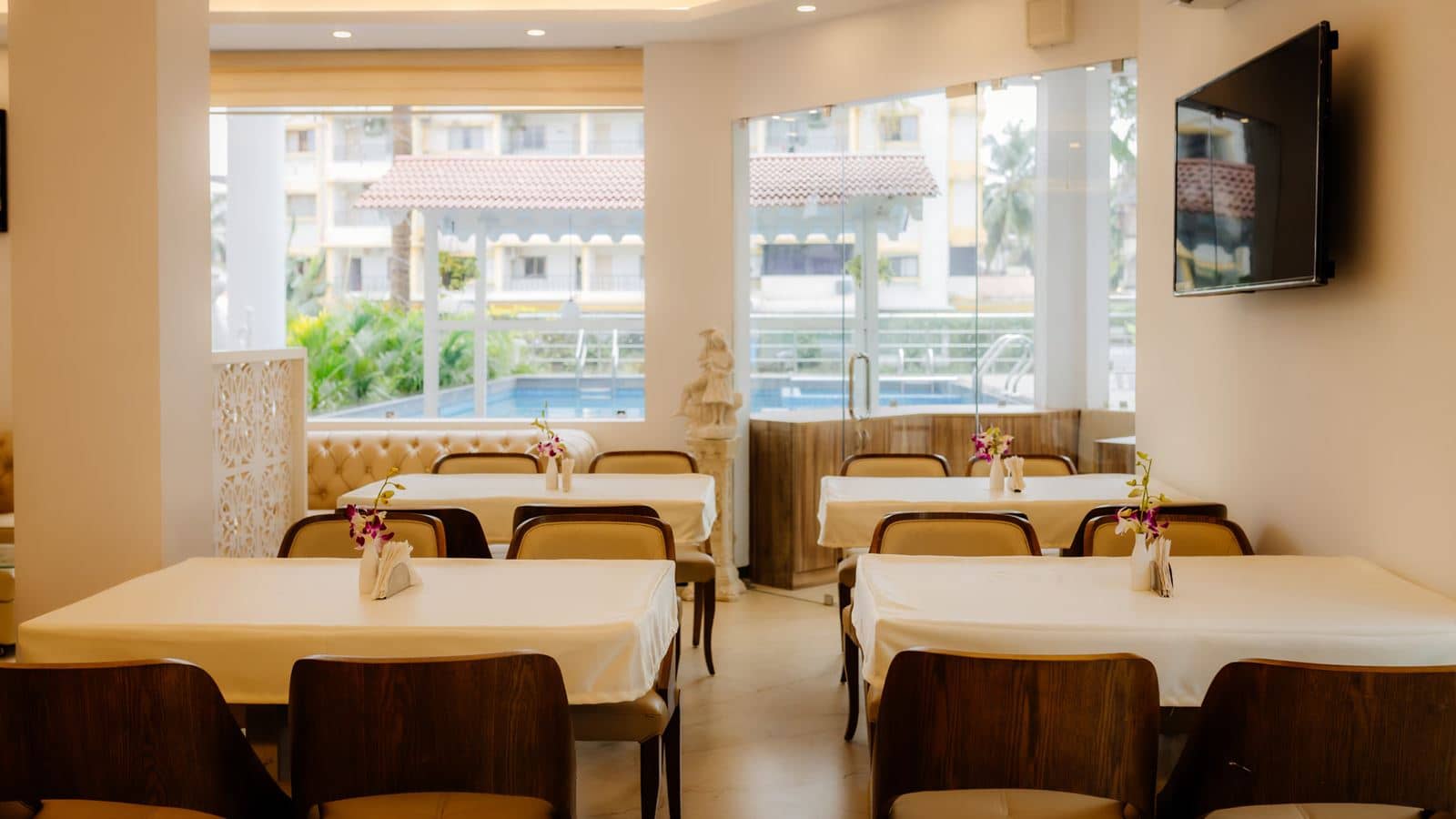 restaurants-restaurants