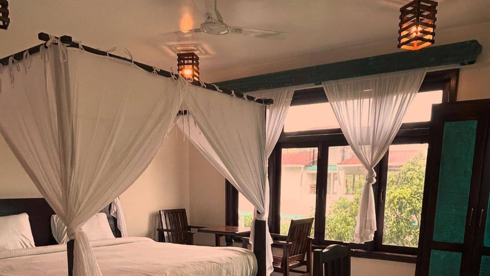 rooms-suite-with-kitchen