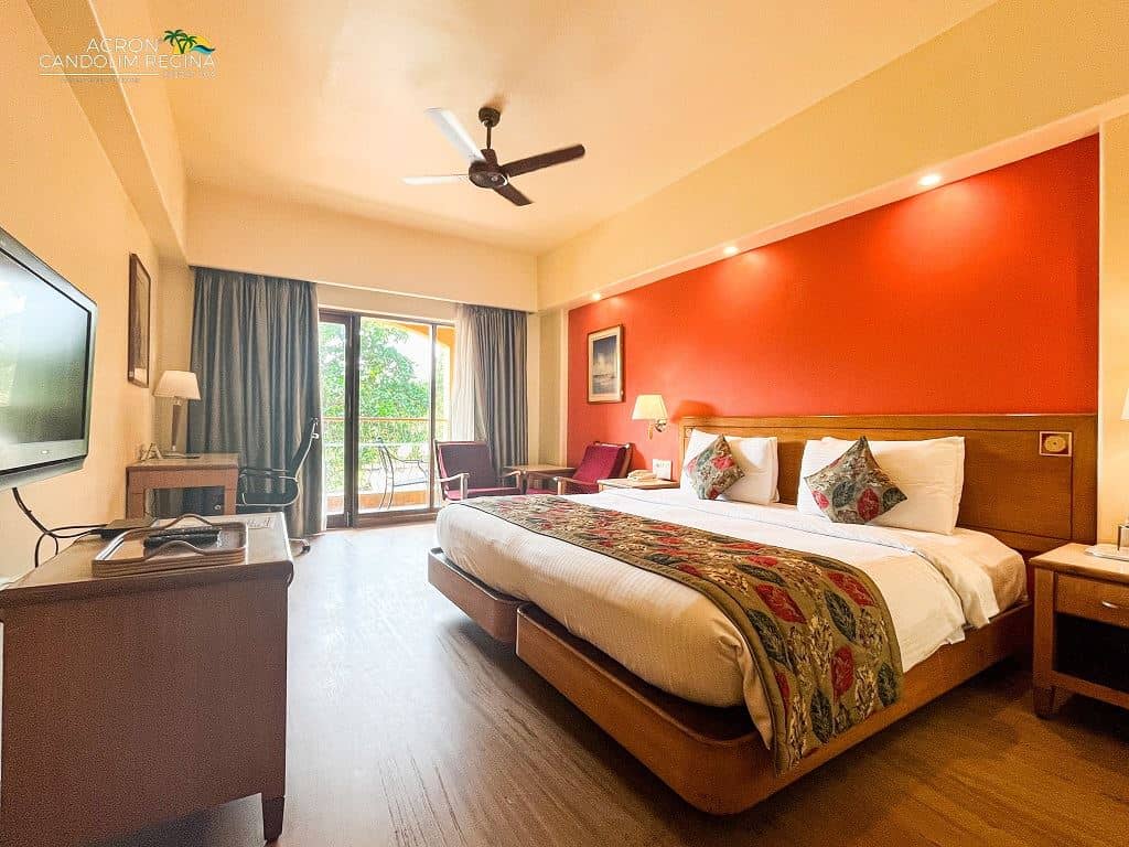 rooms-deluxe-room