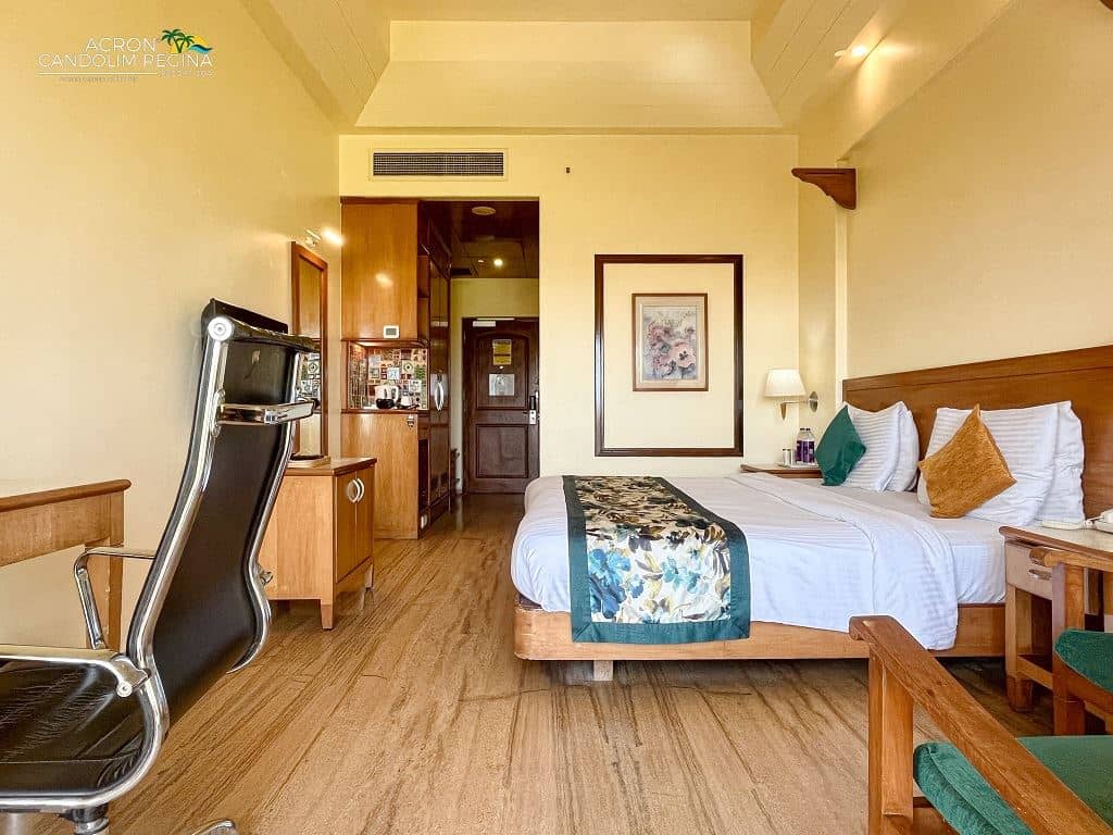 rooms-luxury-room