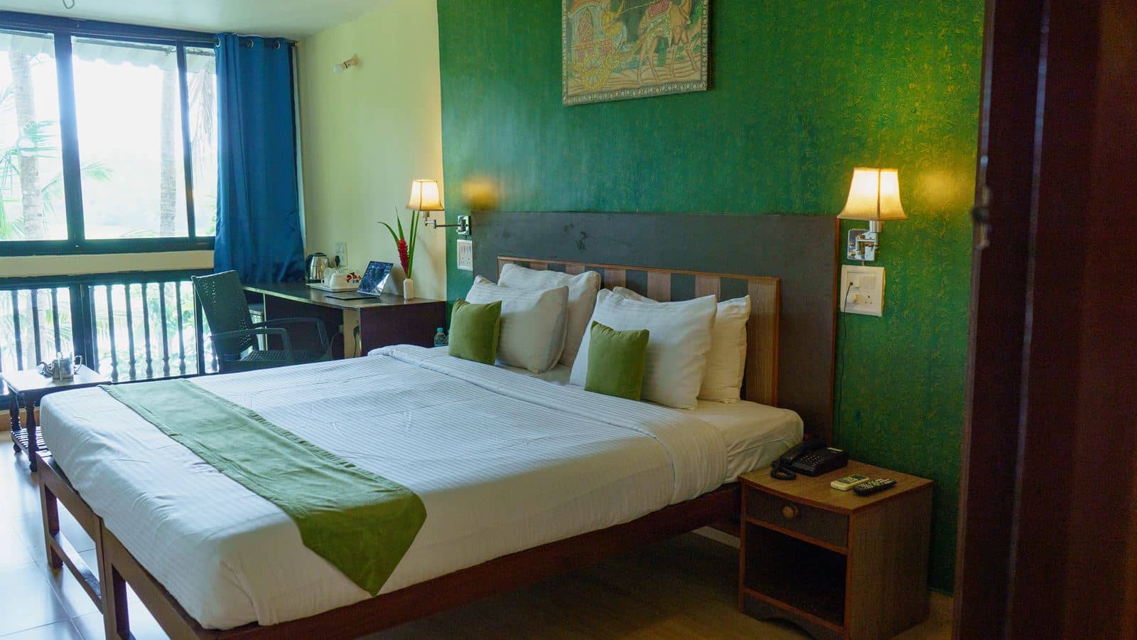 rooms-classic-room