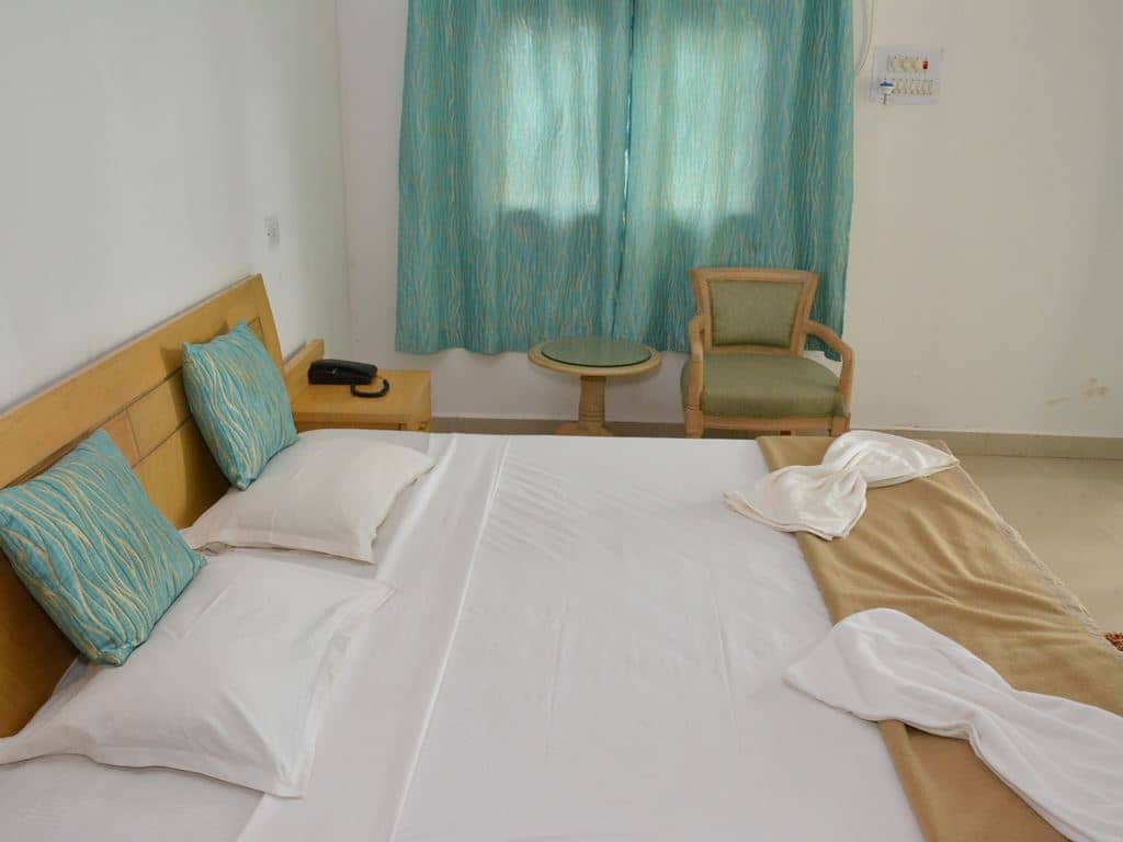 rooms-super-deluxe-room