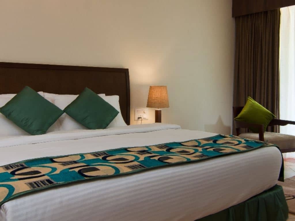 rooms-deluxe-room