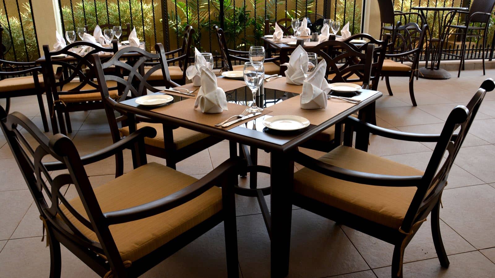 restaurants-novu