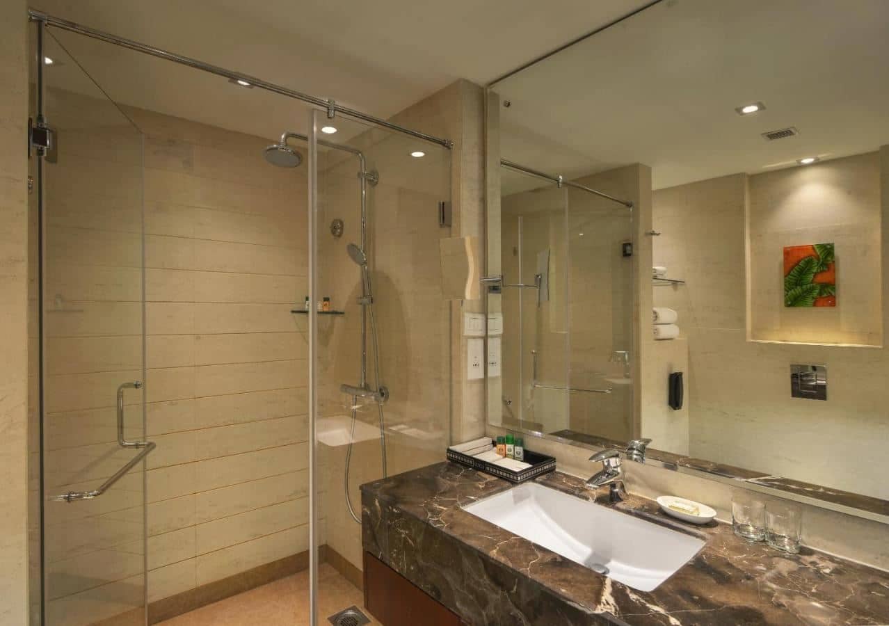 rooms-superior-room