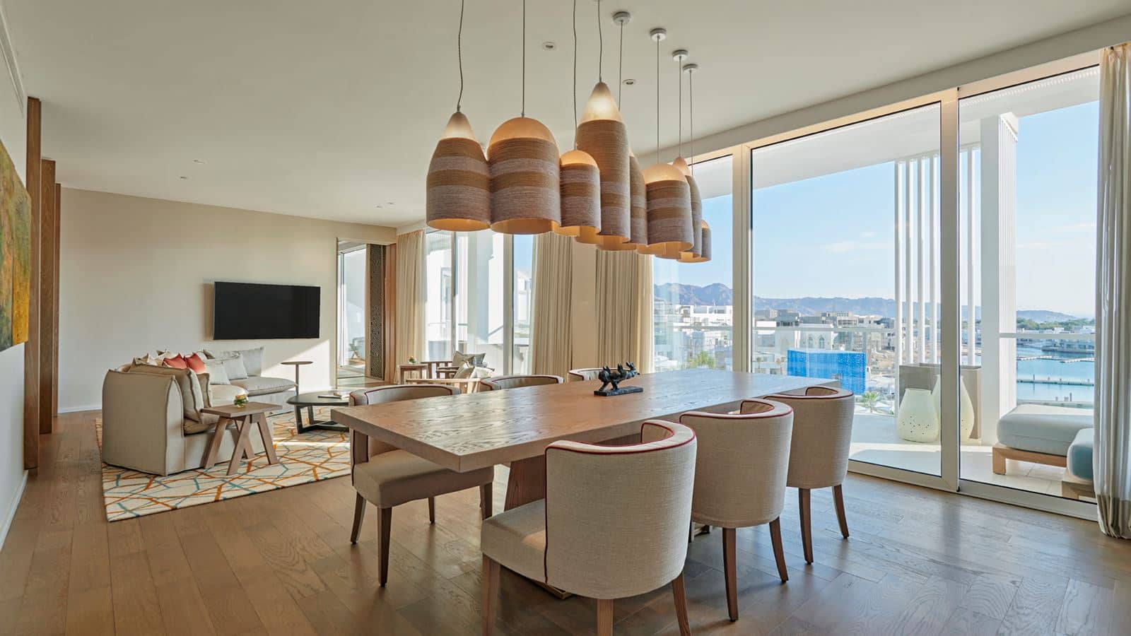 rooms-regency-suite-marina-view