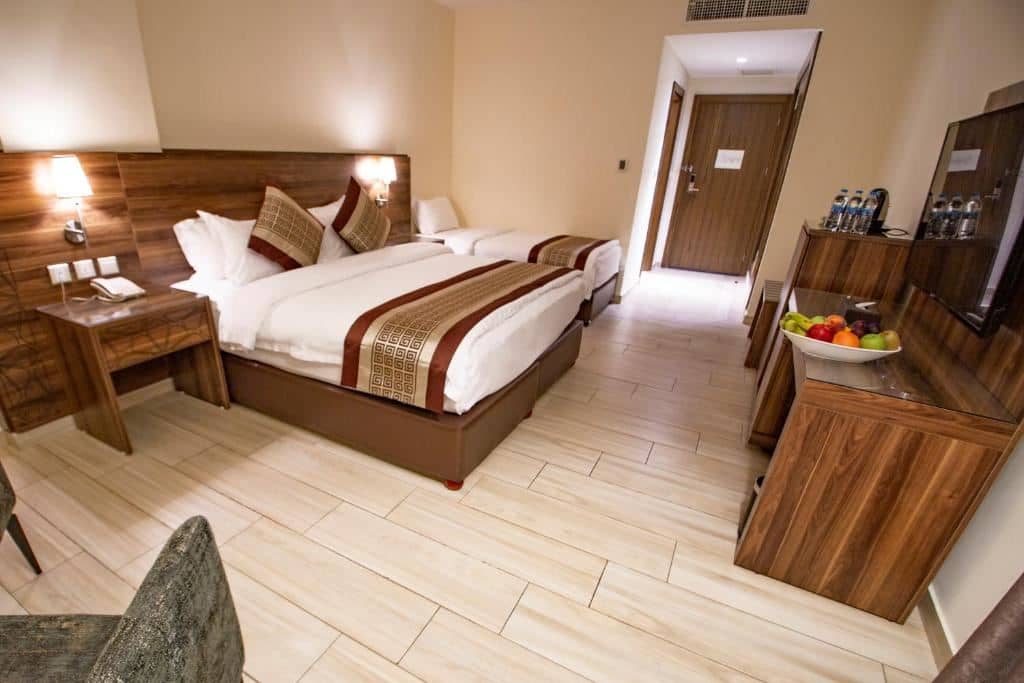 rooms-standard-triple