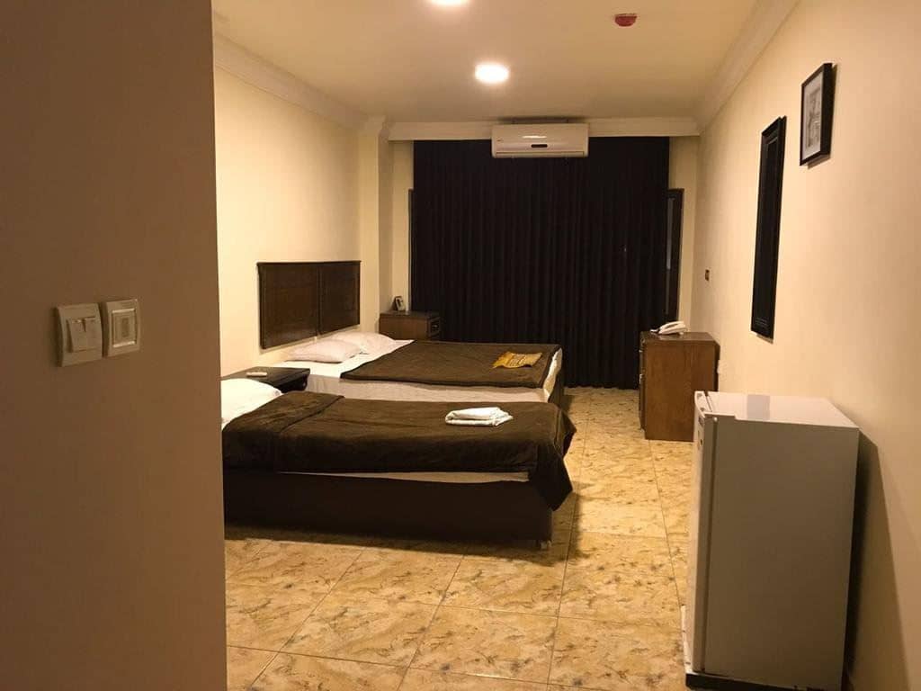 rooms-family-room