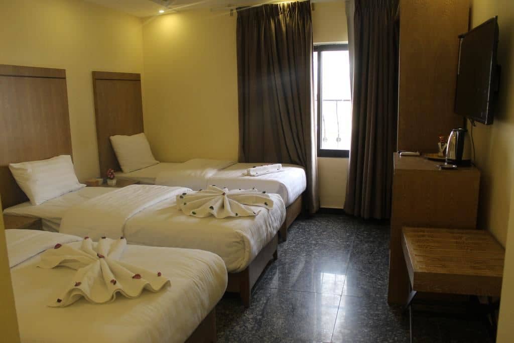 rooms-standard-room
