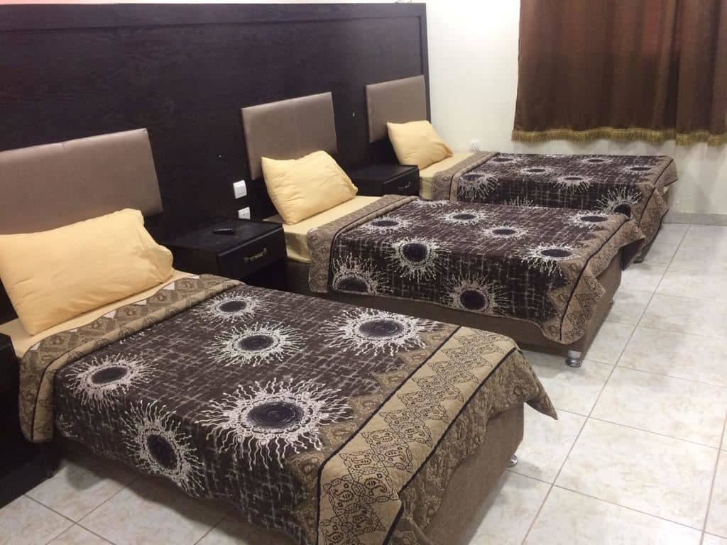 rooms-standard-room
