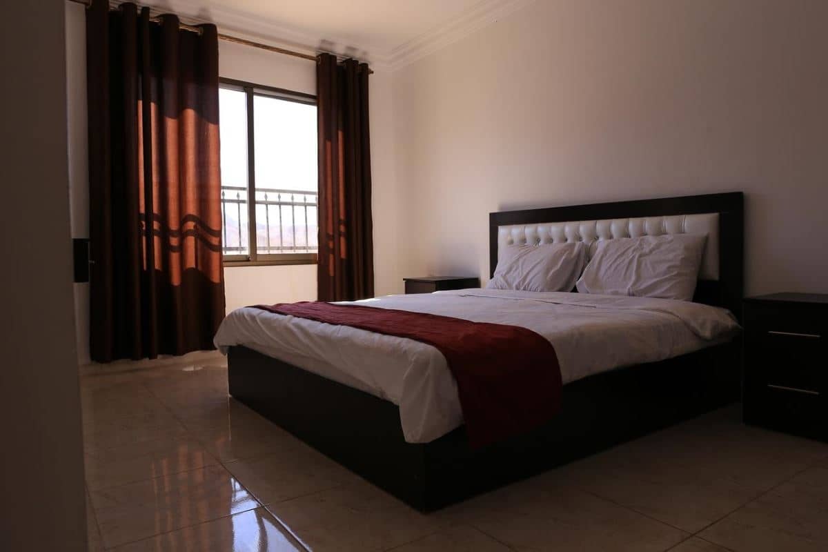 rooms-standard-room