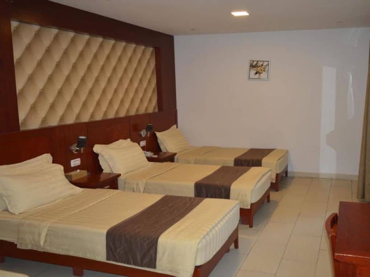 rooms-standard-room