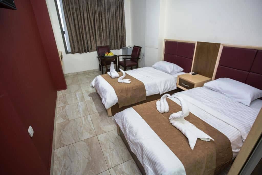 rooms-standard-room