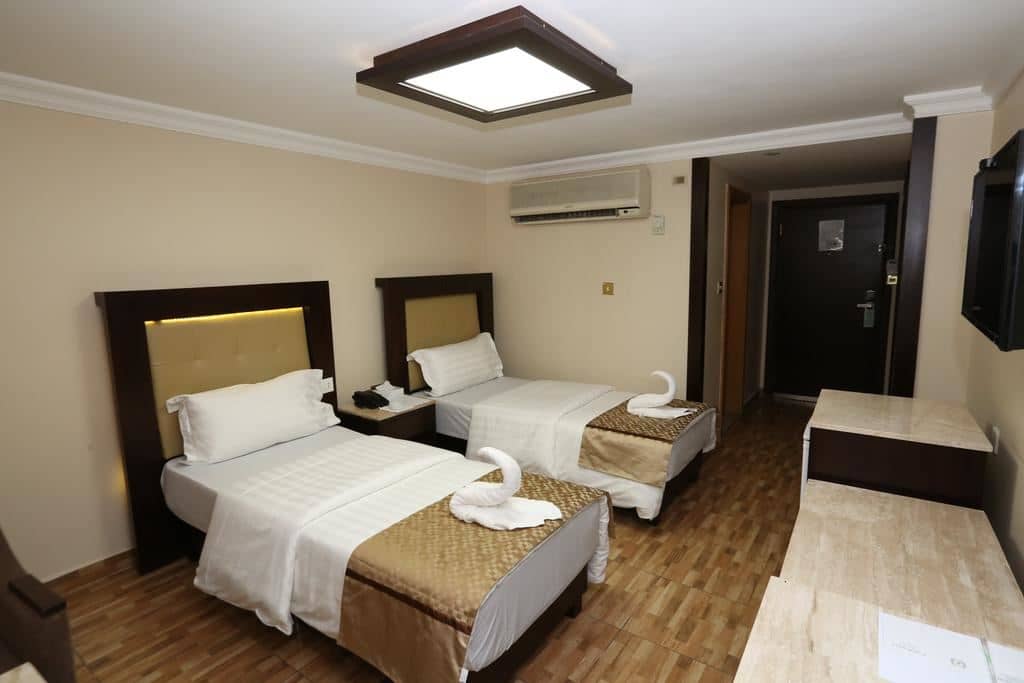 rooms-standard-room