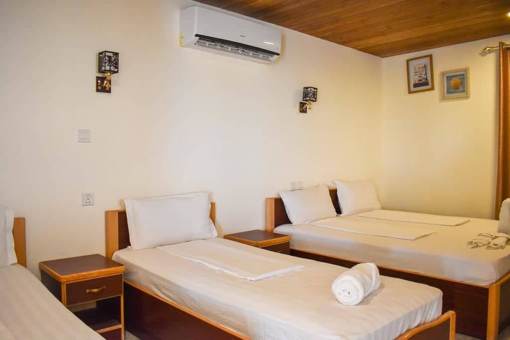 rooms-standard-room