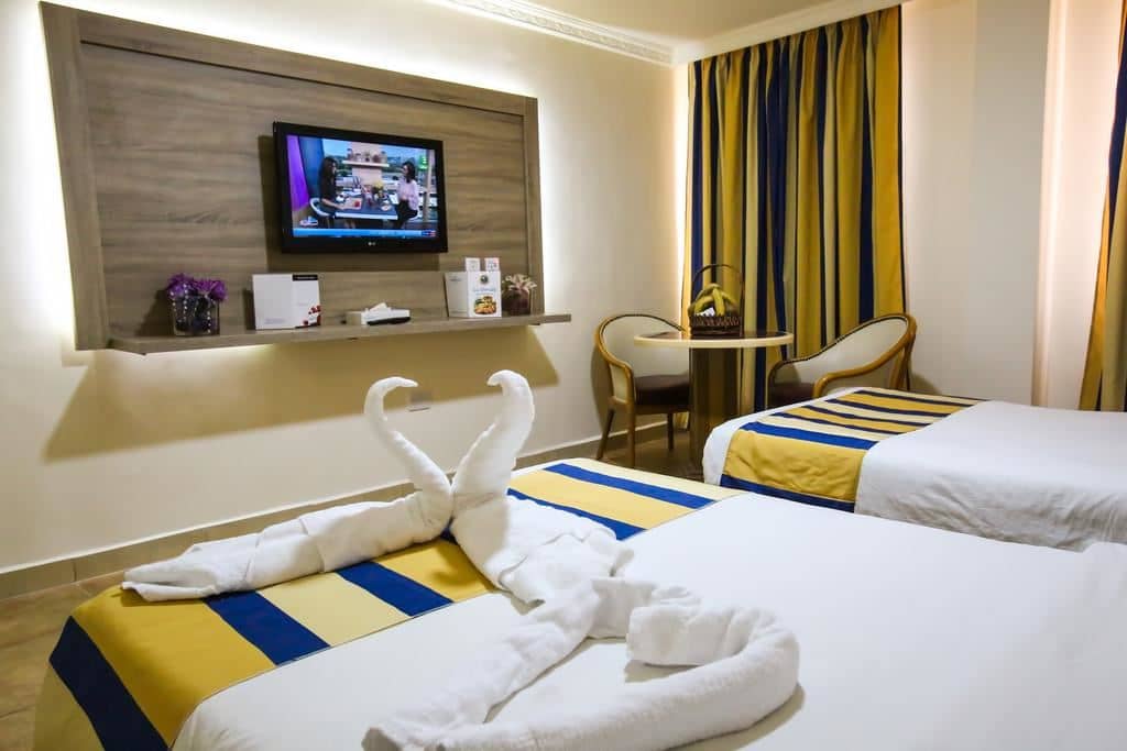 rooms-standard-room