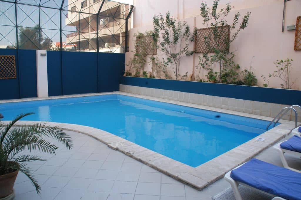 pools-outdoor-pool