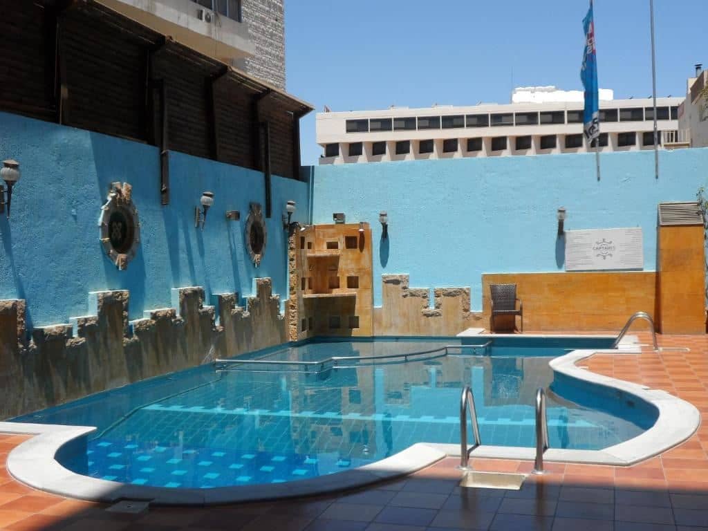 pools-outdoor-pool