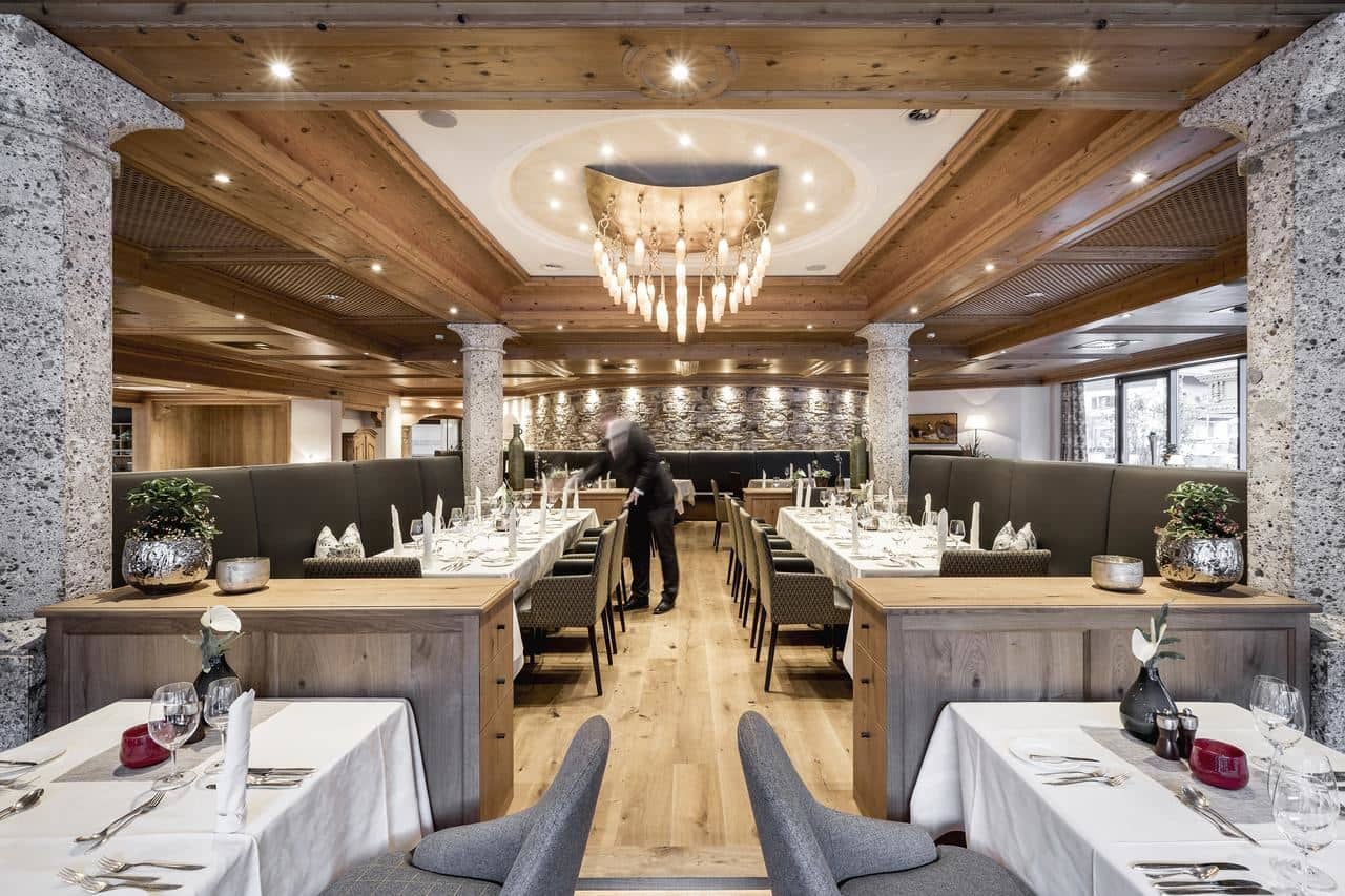 restaurants-restaurant