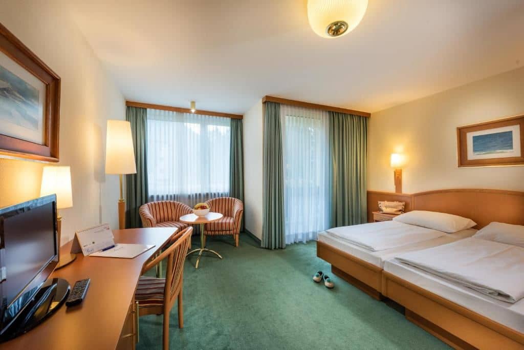 rooms-double-comfort-room-with-balcony--or-terrace