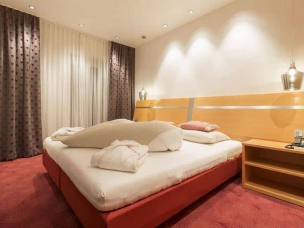 rooms-suite