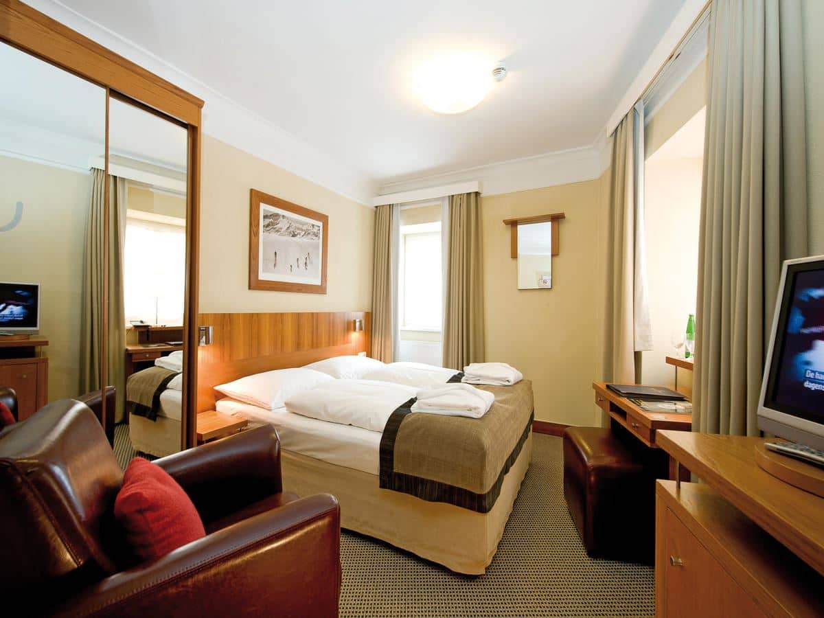 rooms-quad-room