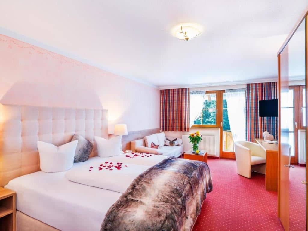 rooms-double-room-feuerlilie