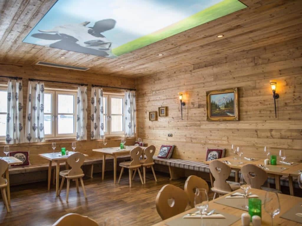 restaurants-breakfast-room