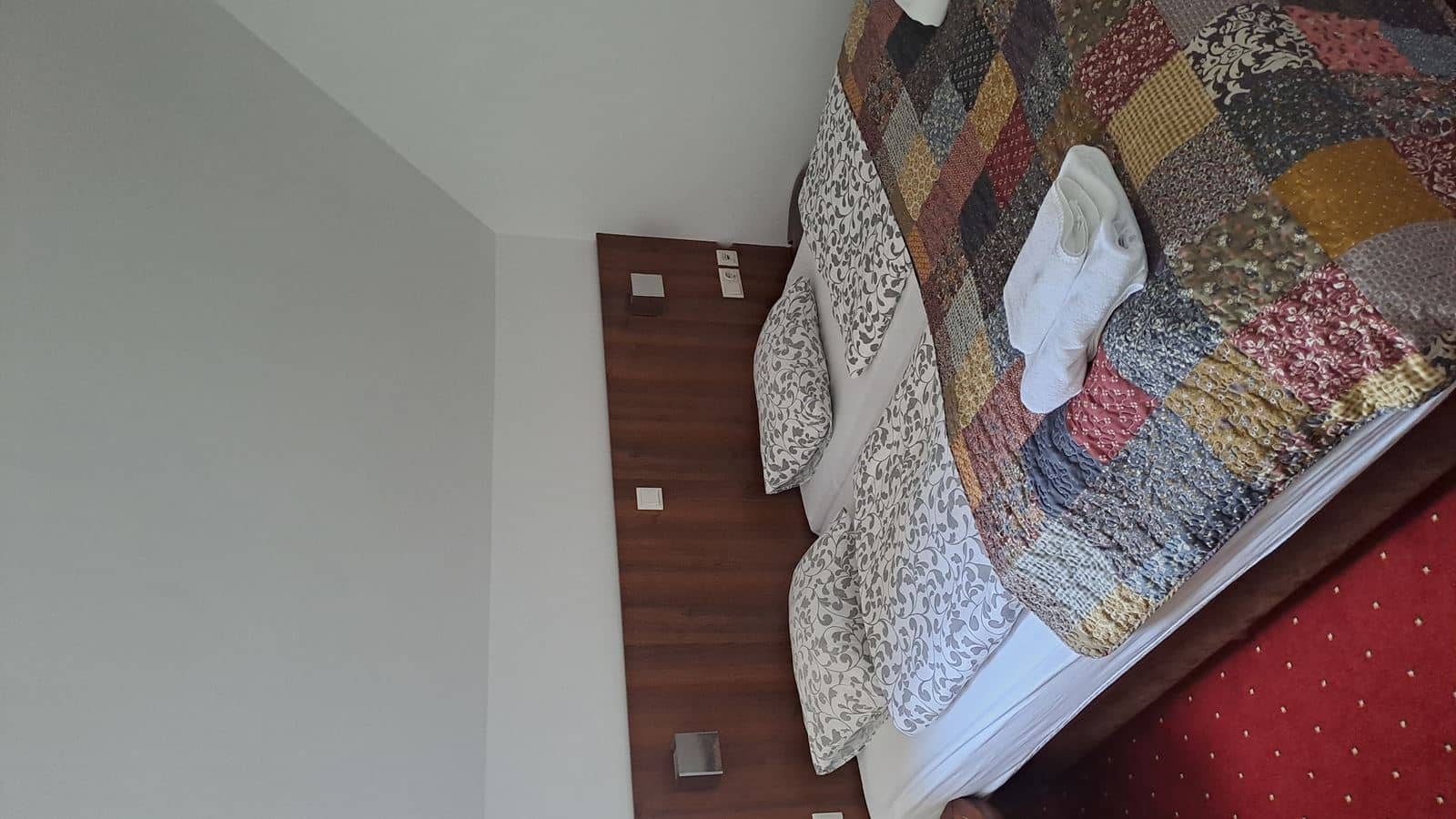 rooms-1brluxury-klimt-apartment