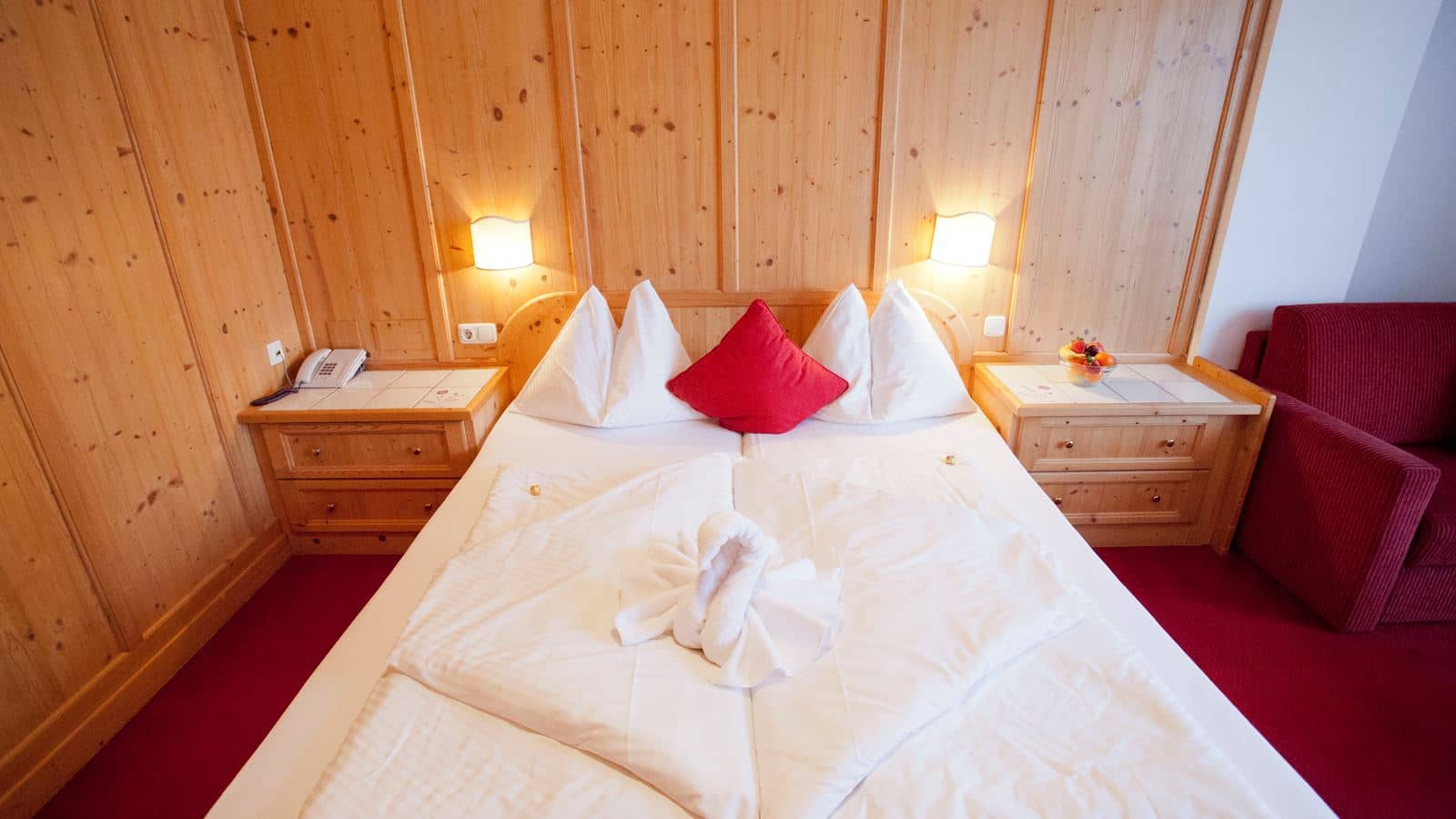 rooms-single-room-alpenrose